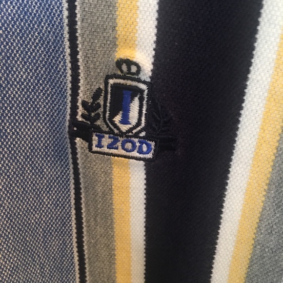 IZOD Short Sleeve Summer Shirt - NEW, Medium - Picture 3 of 5